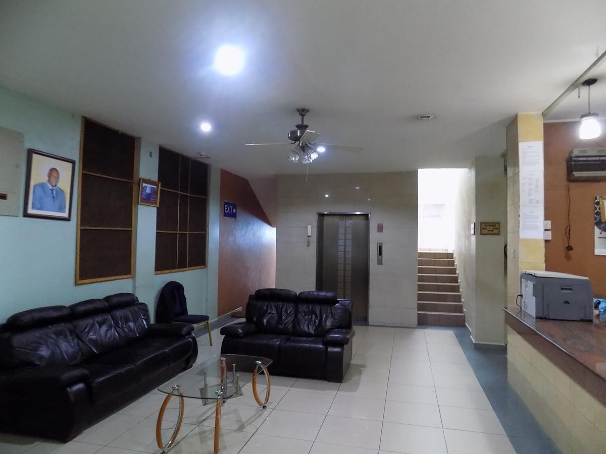Aponye Hotel كامبالا المظهر الخارجي الصورة