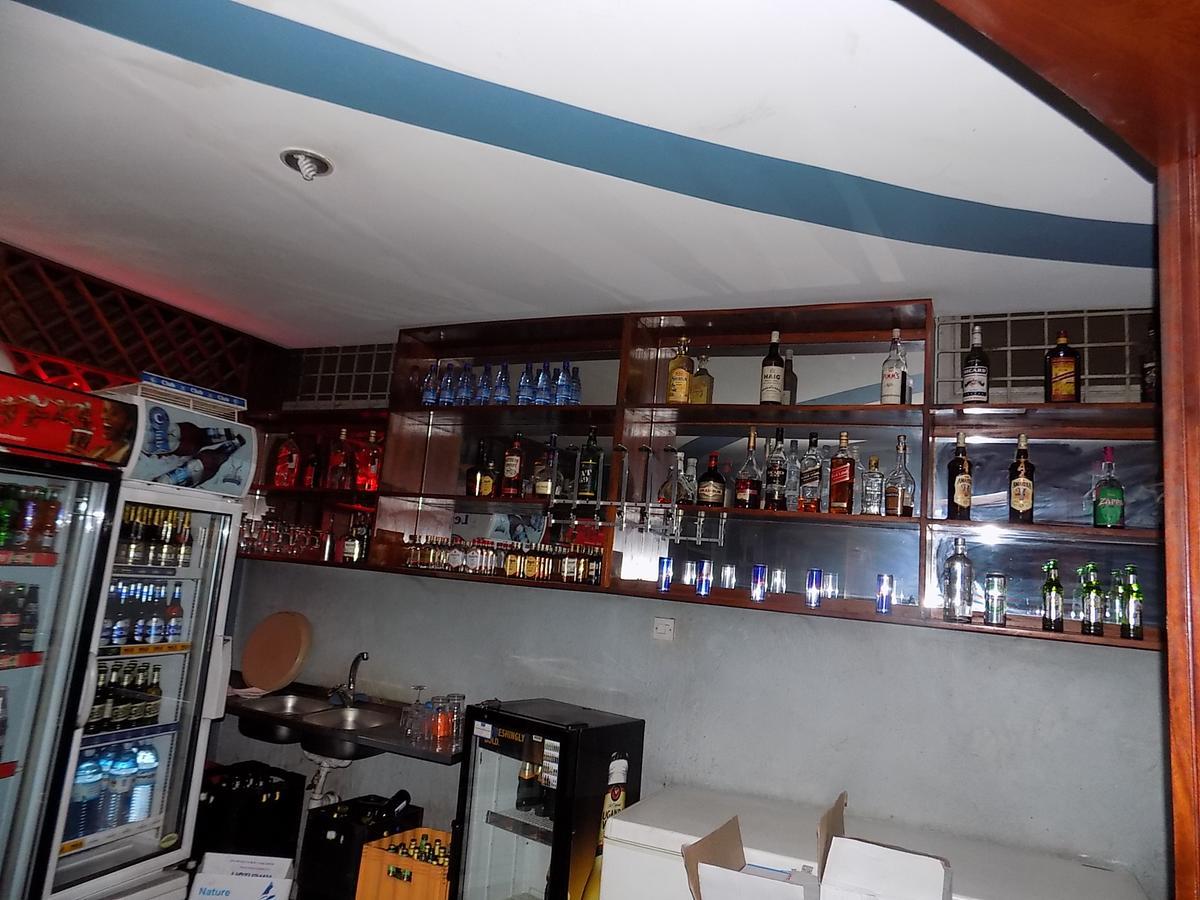 Aponye Hotel كامبالا المظهر الخارجي الصورة